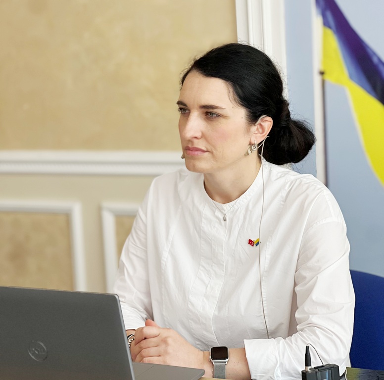 Фецан Т.І. -доктор філософії за спеціальністю 035 Філологія